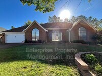 Building Photo - 384 Walnut Trace Dr
