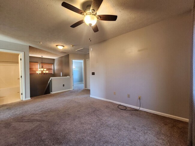 Building Photo - Beautiful 2-Story Home in Northmont School District