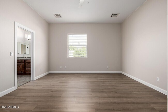 Building Photo - 14648 N Del Cambre Ave