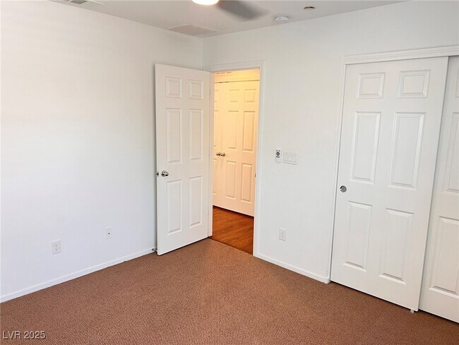 Building Photo - 681 Swift Eagle Ave