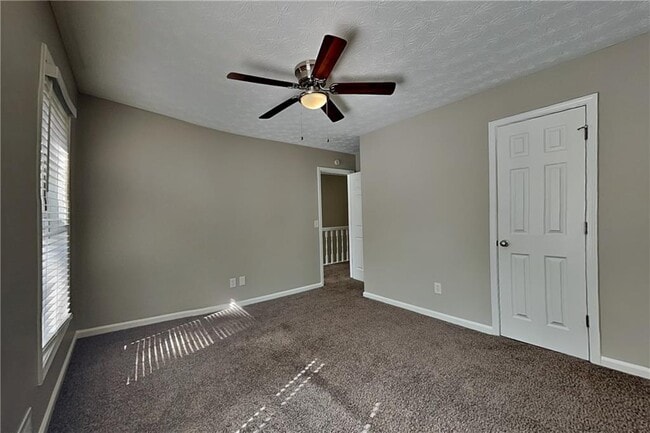 Building Photo - 2020 Hunters Trail Dr