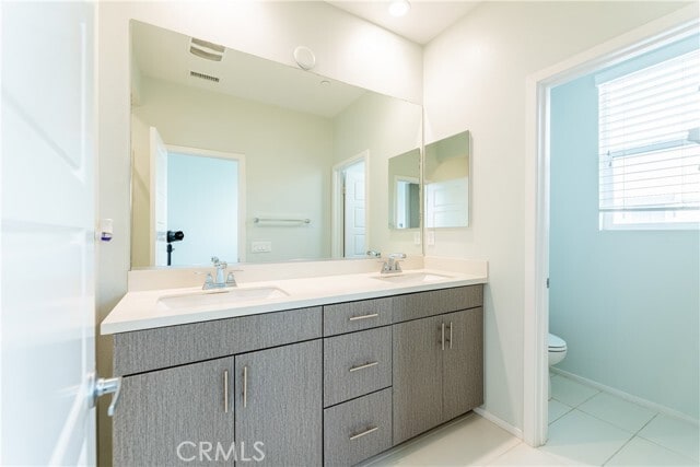 Building Photo - 5720 Spring St