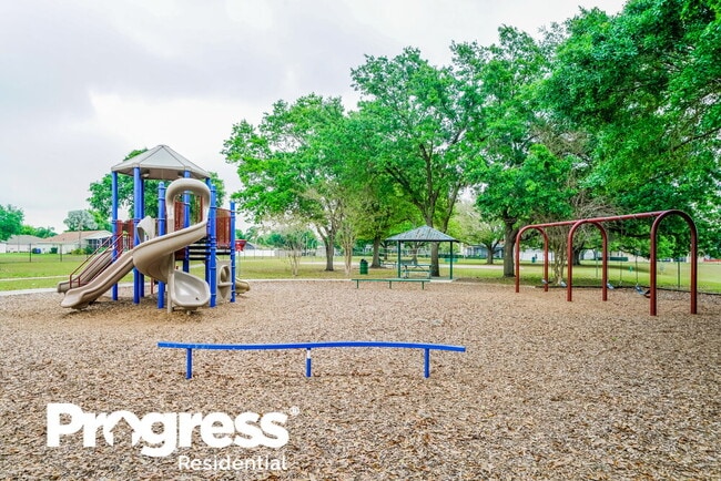 Building Photo - 2535 Arborwood Dr