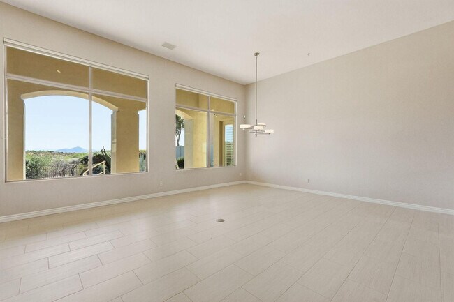 Building Photo - 11047 E Mirasol Cir