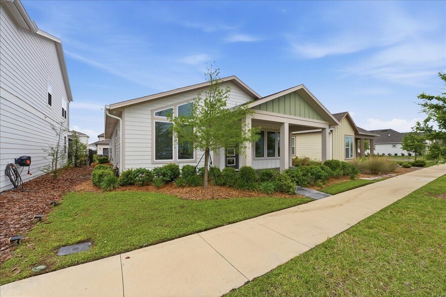 Building Photo - 6550 Barnstorm Wy