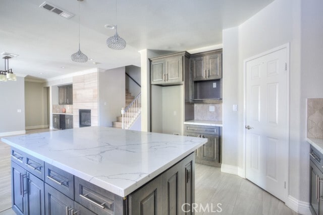 Building Photo - 7783 Alderwood Ave