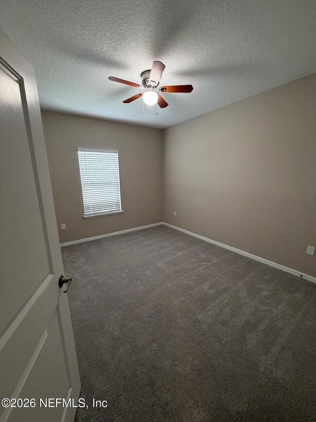 Building Photo - 272 Cherry Elm Dr