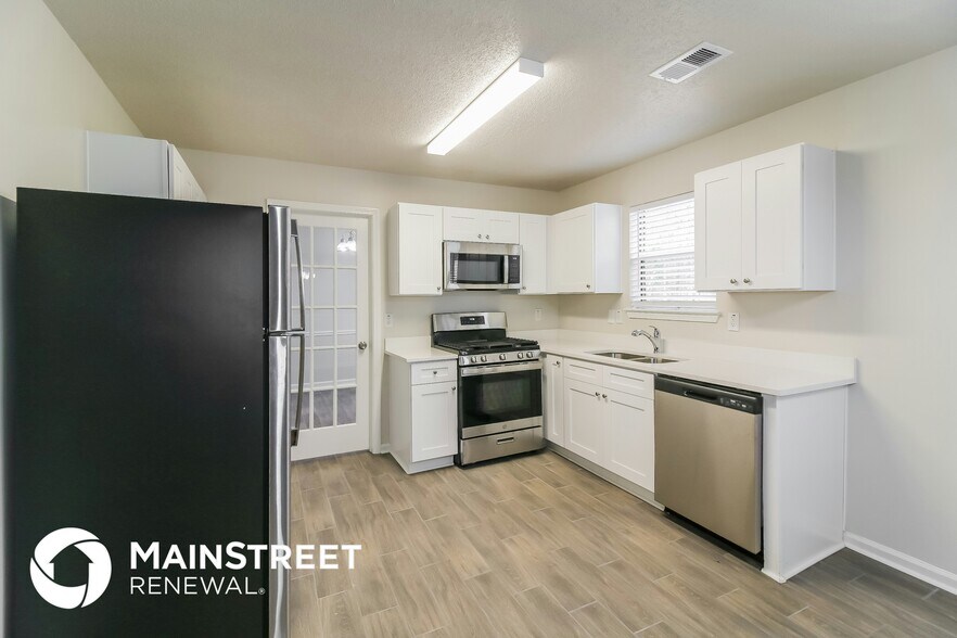 Building Photo - 3581 Oakvale Falls Ct