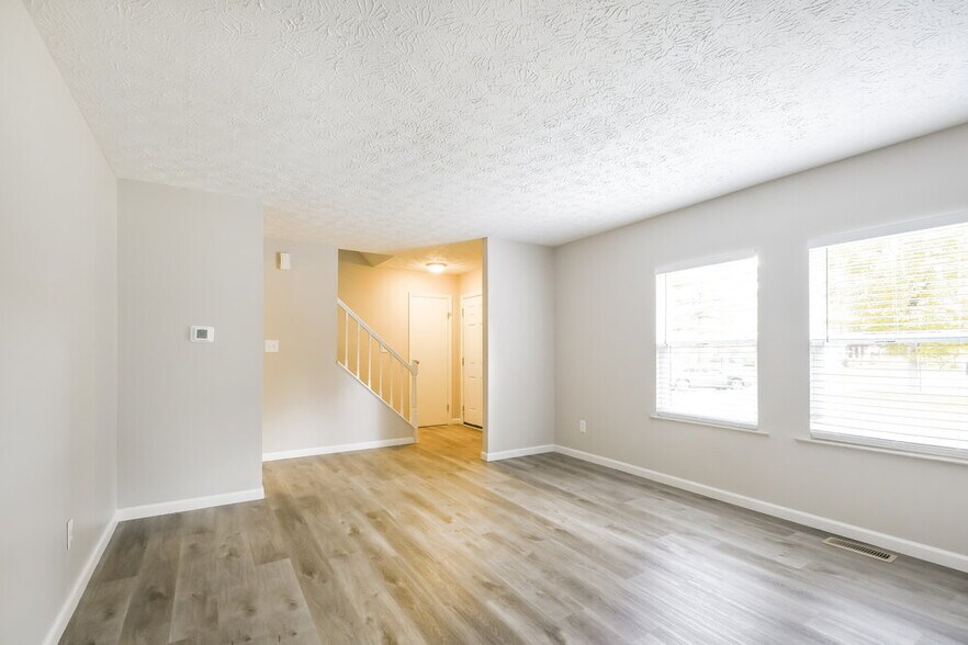 Building Photo - 4320 Oil Creek Dr