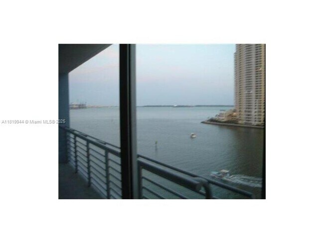 Building Photo - 335 S Biscayne Blvd
