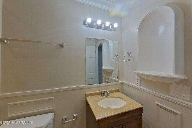 Building Photo - 4324 Queensway Dr