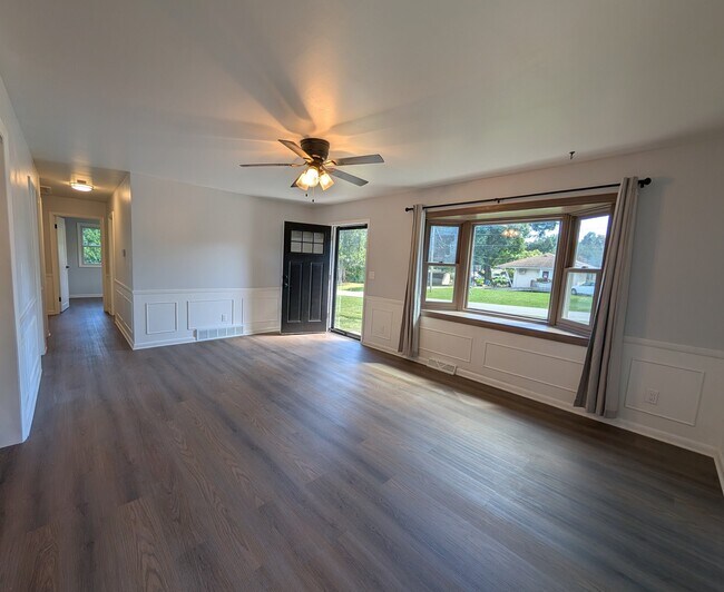 Building Photo - 2535 Sears Rd