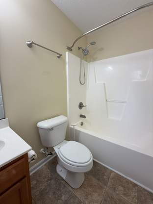 Building Photo - 1116 Pueblo Dr