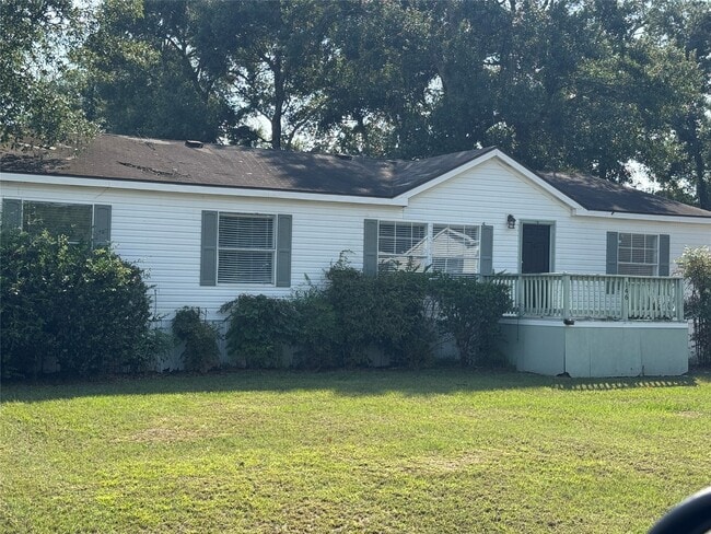Building Photo - 146 Carmen Blvd