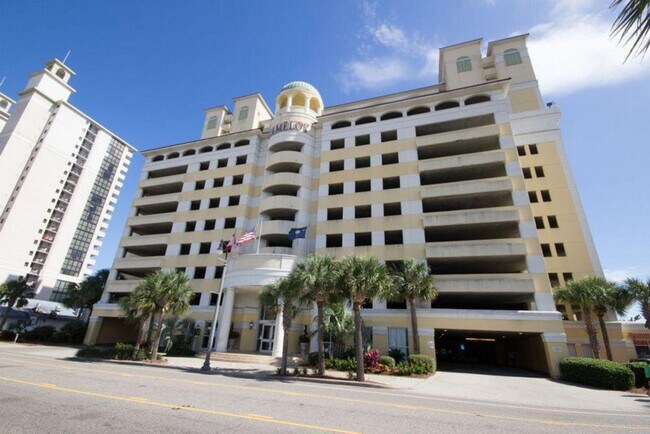 Building Photo - 2000 N Ocean Blvd