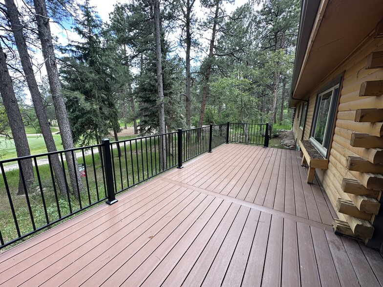 Building Photo - 615 Congressional Dr