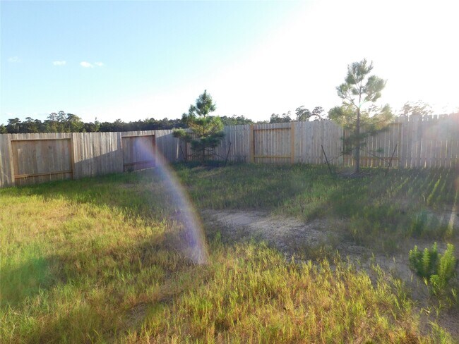 Building Photo - 10775 Sora Dr