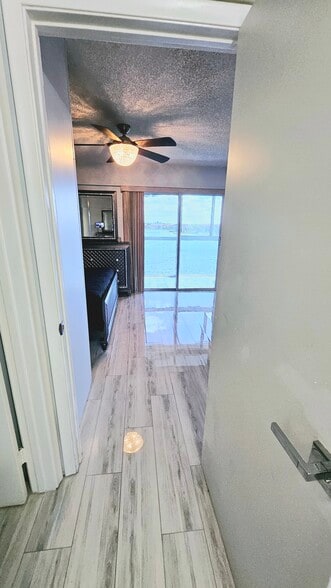 Building Photo - 1401 SW 134th Way