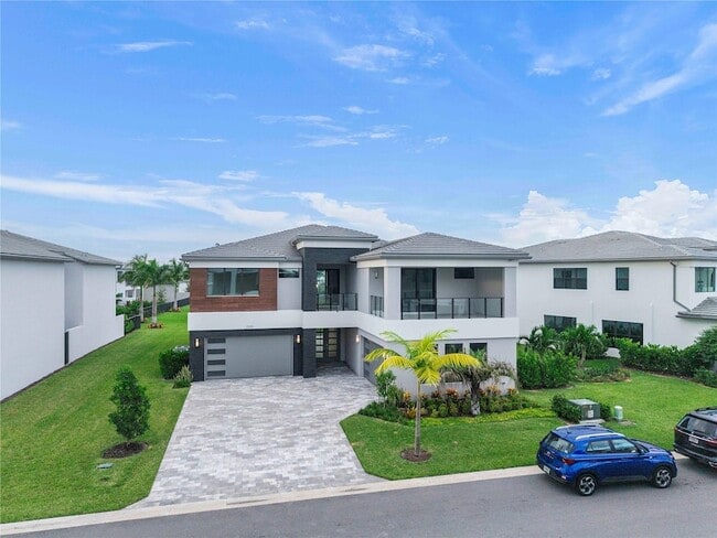 Building Photo - 20119 Pacific Dunes Dr