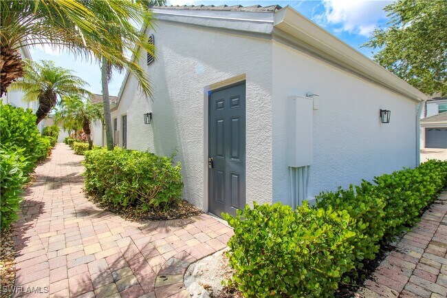 Building Photo - 5964 Sand Wedge Ln