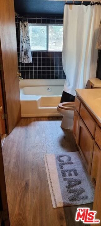 Building Photo - 46354 Vale Dr