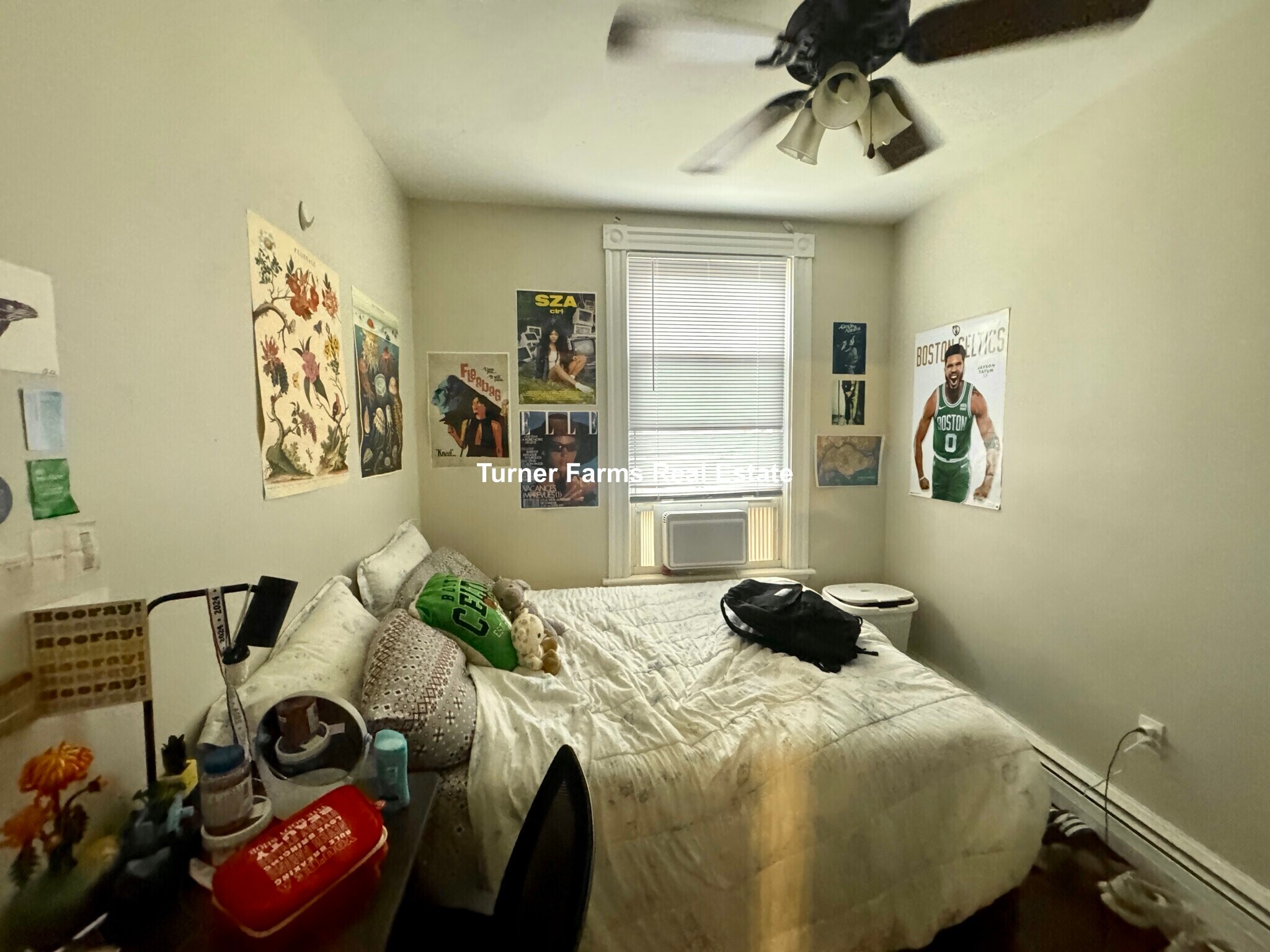 Building Photo - 717 Parker St