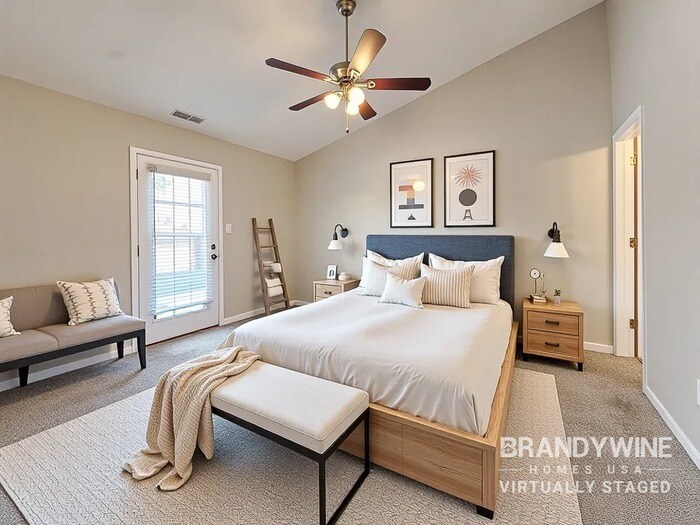 Building Photo - 460 Polk Manor Dr