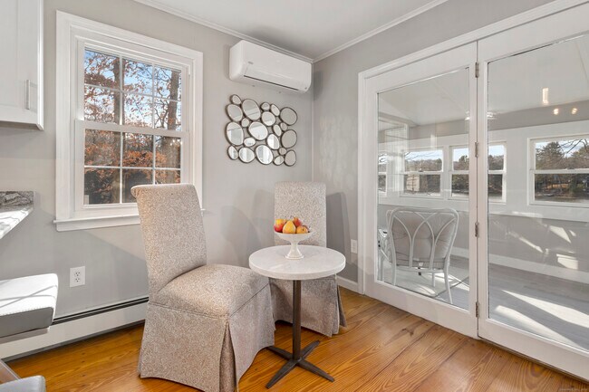 Building Photo - 60 Indian Spring Rd