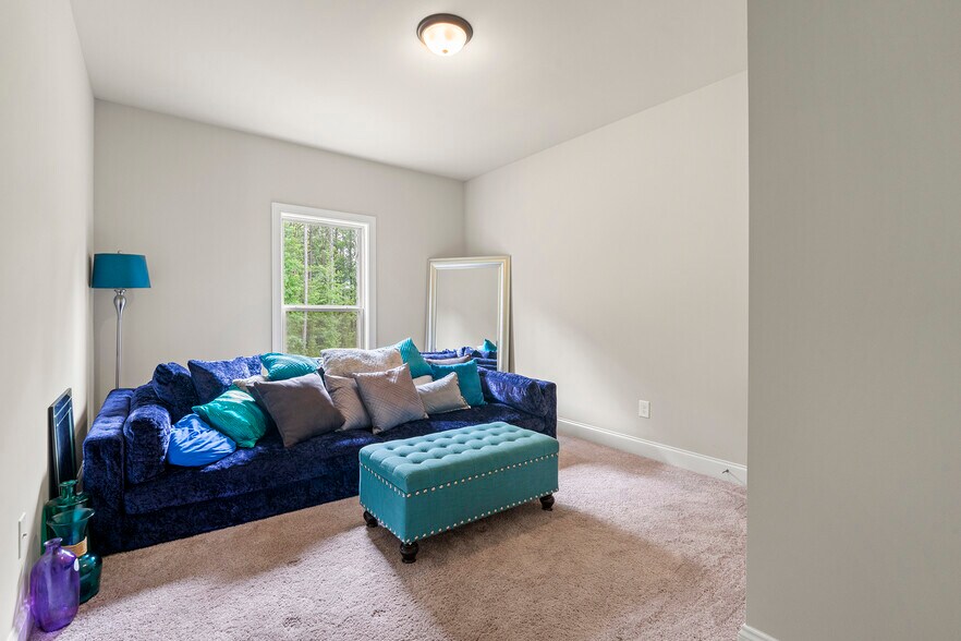 Building Photo - 85 Allspice Dr