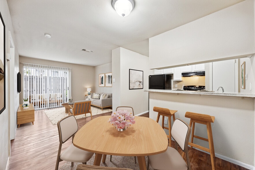 Building Photo - Hearthstone