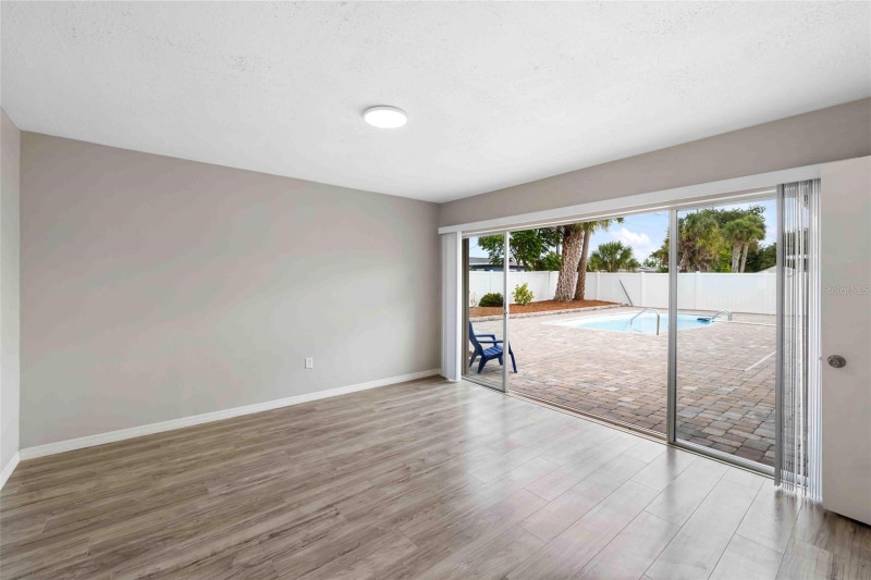 Building Photo - 8190 Porto Chico Ave