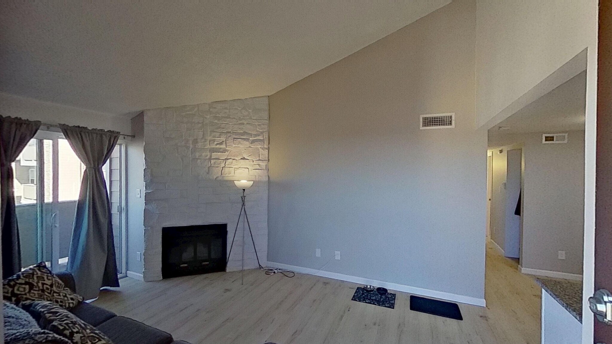 Building Photo - 2929 W Floyd Ave