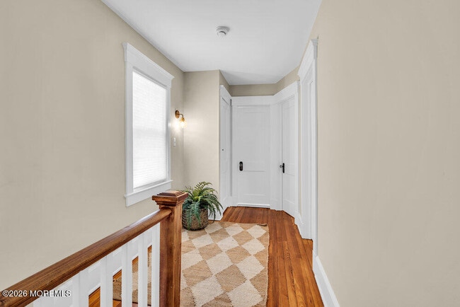 Building Photo - 435 Norwood Ave