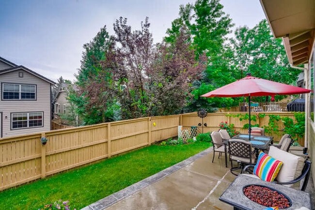 Building Photo - Evolve Real Estate: Meticulous Executive 4...
