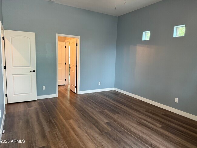 Building Photo - 3123 W Melody Dr