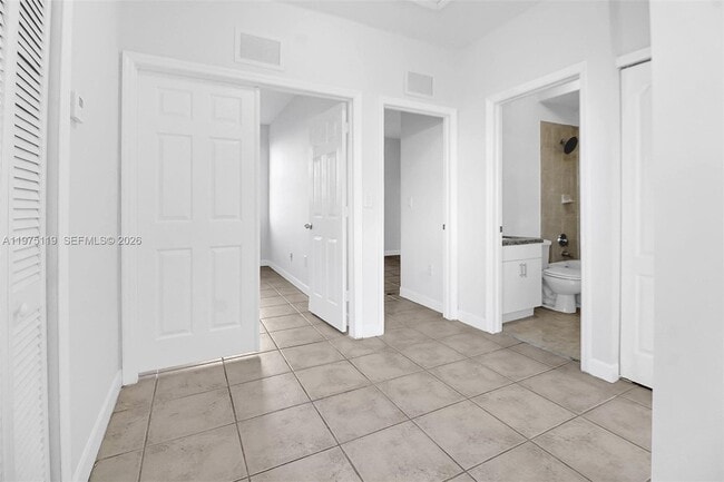 Building Photo - 27463 SW 137th Ct