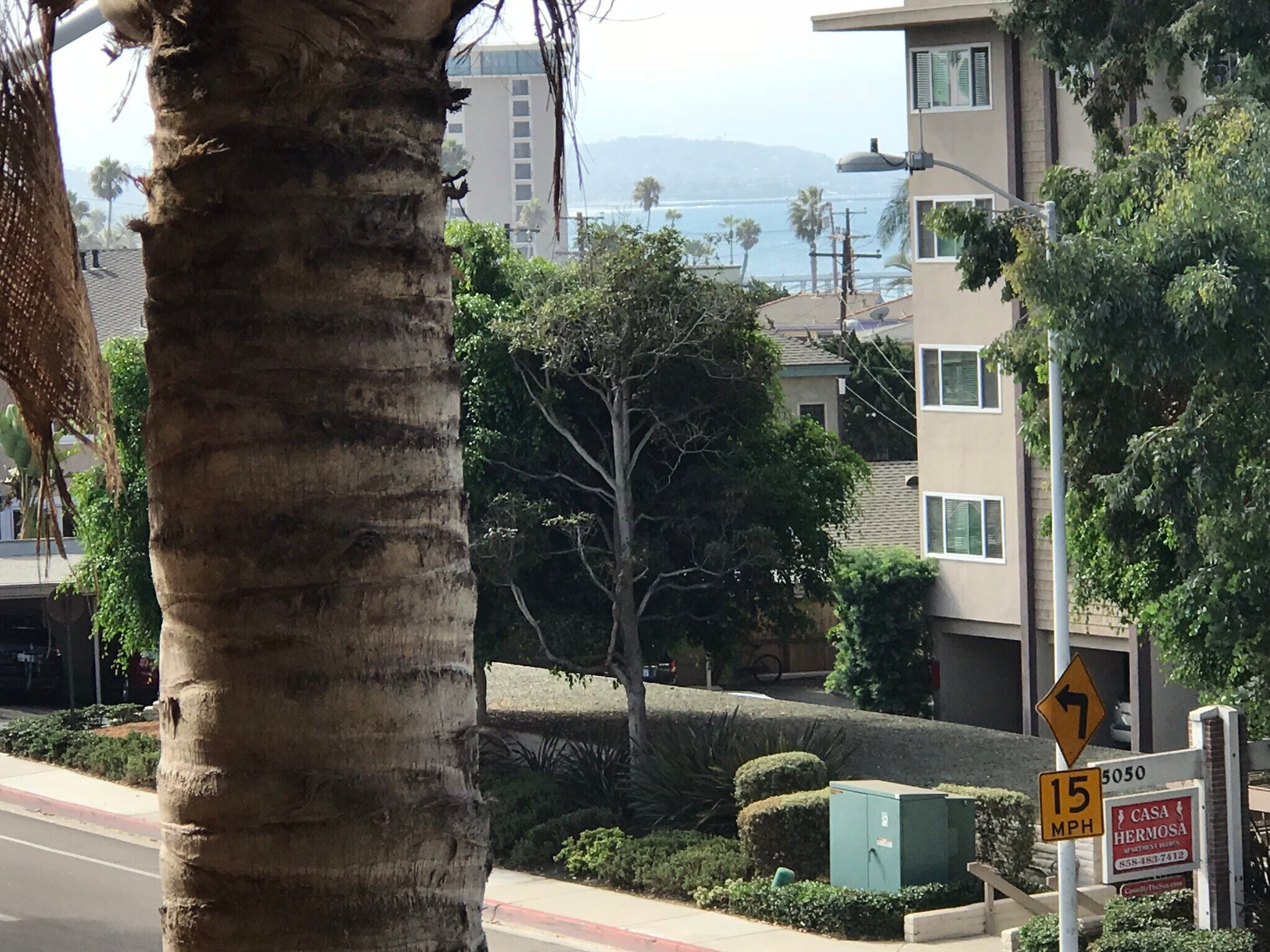 Building Photo - 5051 La Jolla Blvd