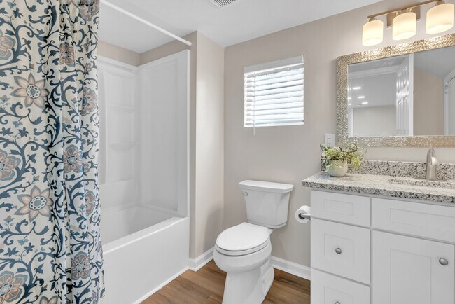 Building Photo - 8 E Preston St