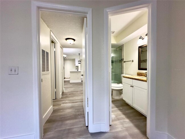 Building Photo - 5140 Conroy Rd