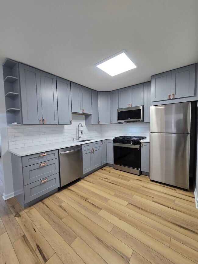 Building Photo - 4508 Elm Ave