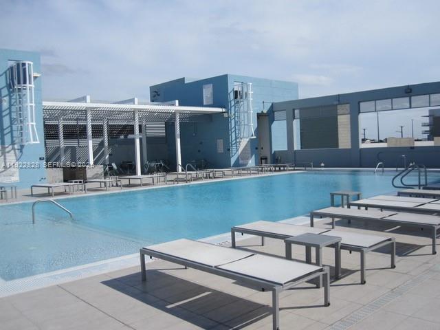 Building Photo - 7661 NW 107th Ave