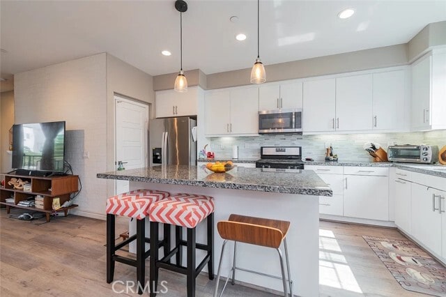 Building Photo - 118 Cadence