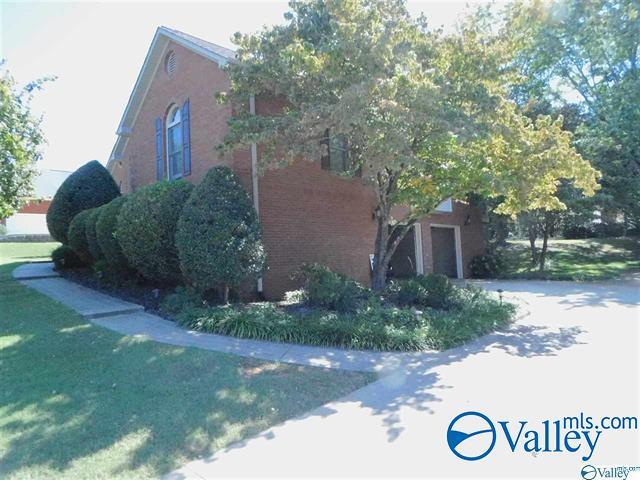 Building Photo - 176 Water Oak Dr