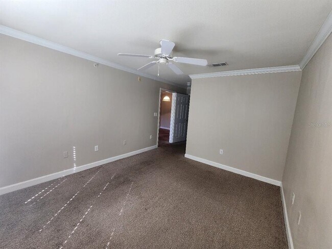 Building Photo - 18271 Bridle Club Dr