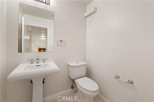 Building Photo - 15406 Lull St