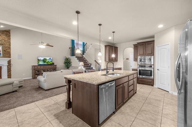 Building Photo - 8912 Jewelflower Dr
