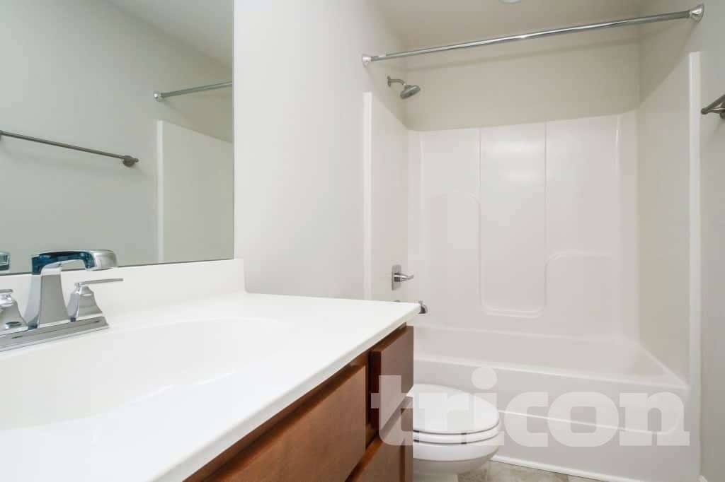 Building Photo - 406 Riverwood Ct