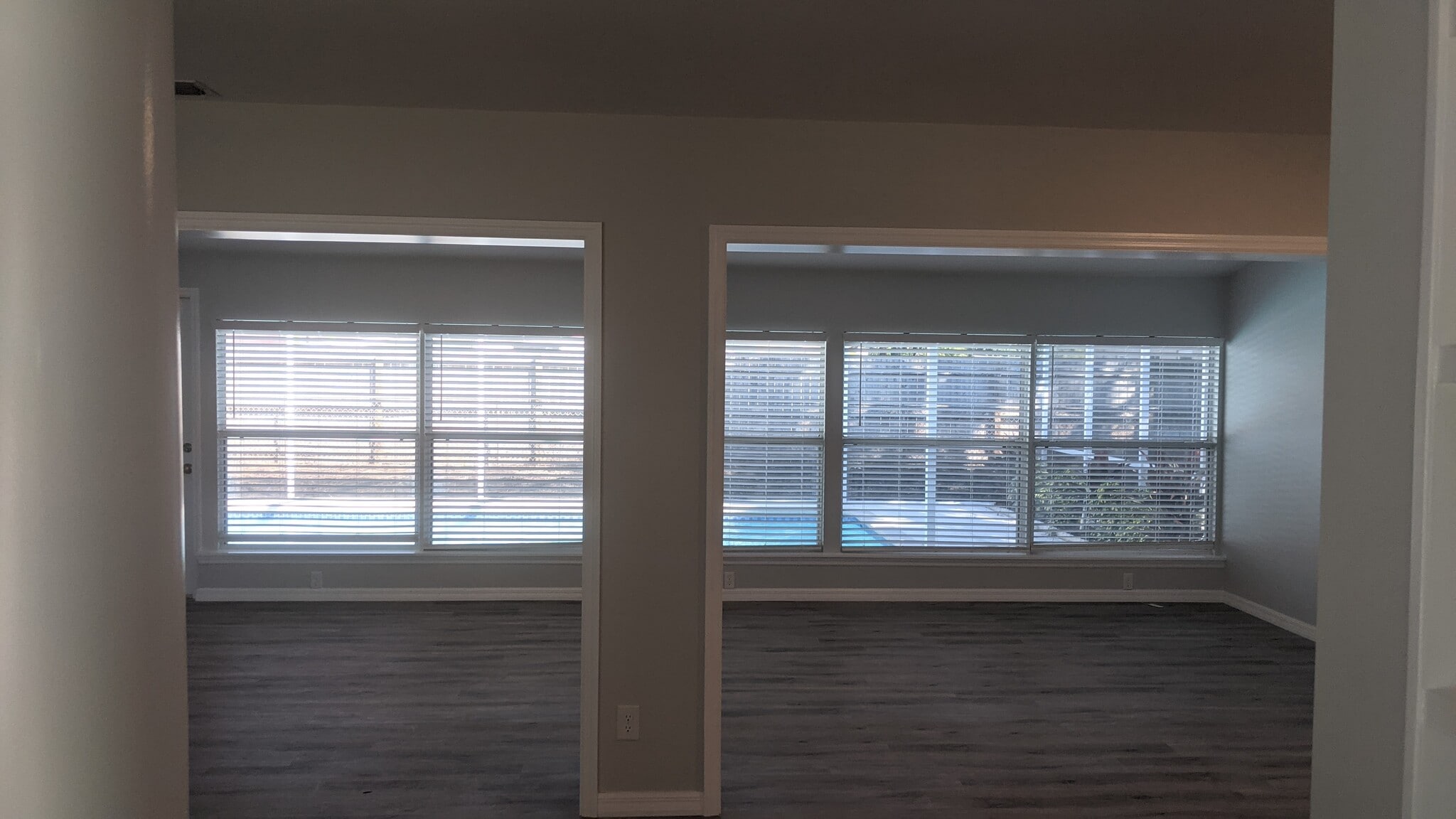 Building Photo - 2042 Harley Ave