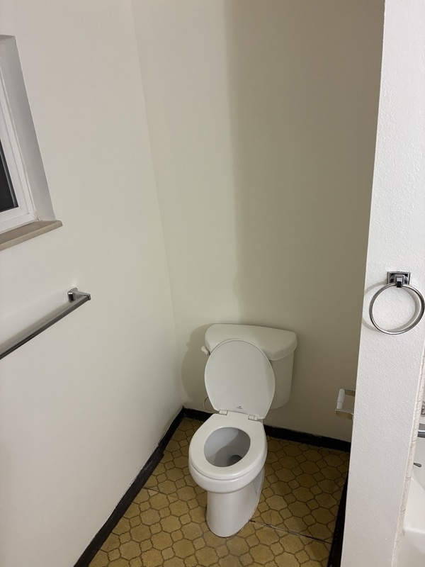 Building Photo - 1127 E 960 S