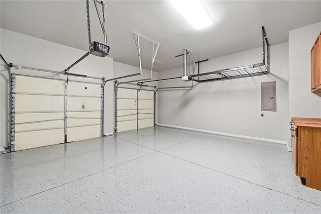 Building Photo - 208 Setters Ridge